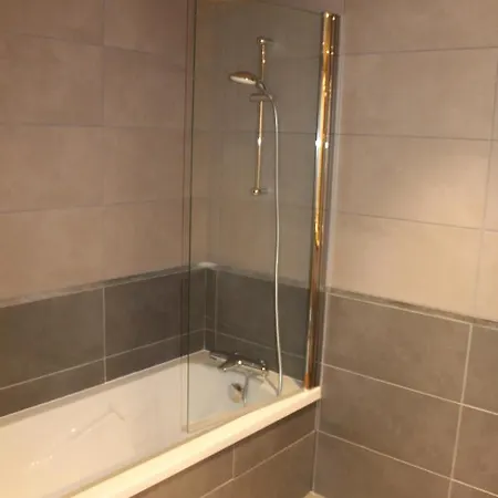 Saskya Apartament *